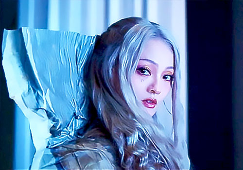 NYX Video Winner - Lamp : Angela Zhang Live Concert by  MTAP Studio & 彭宥纶 Zoe Peng