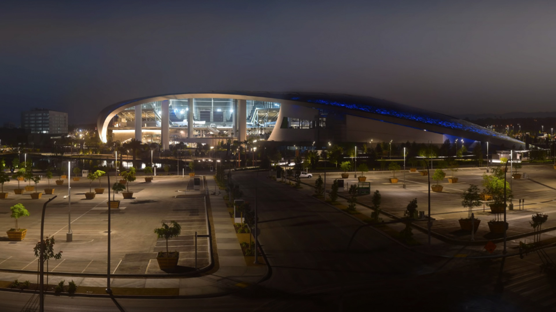 4K Time-Lapse of NFL's Largest Stadium - SoFi 