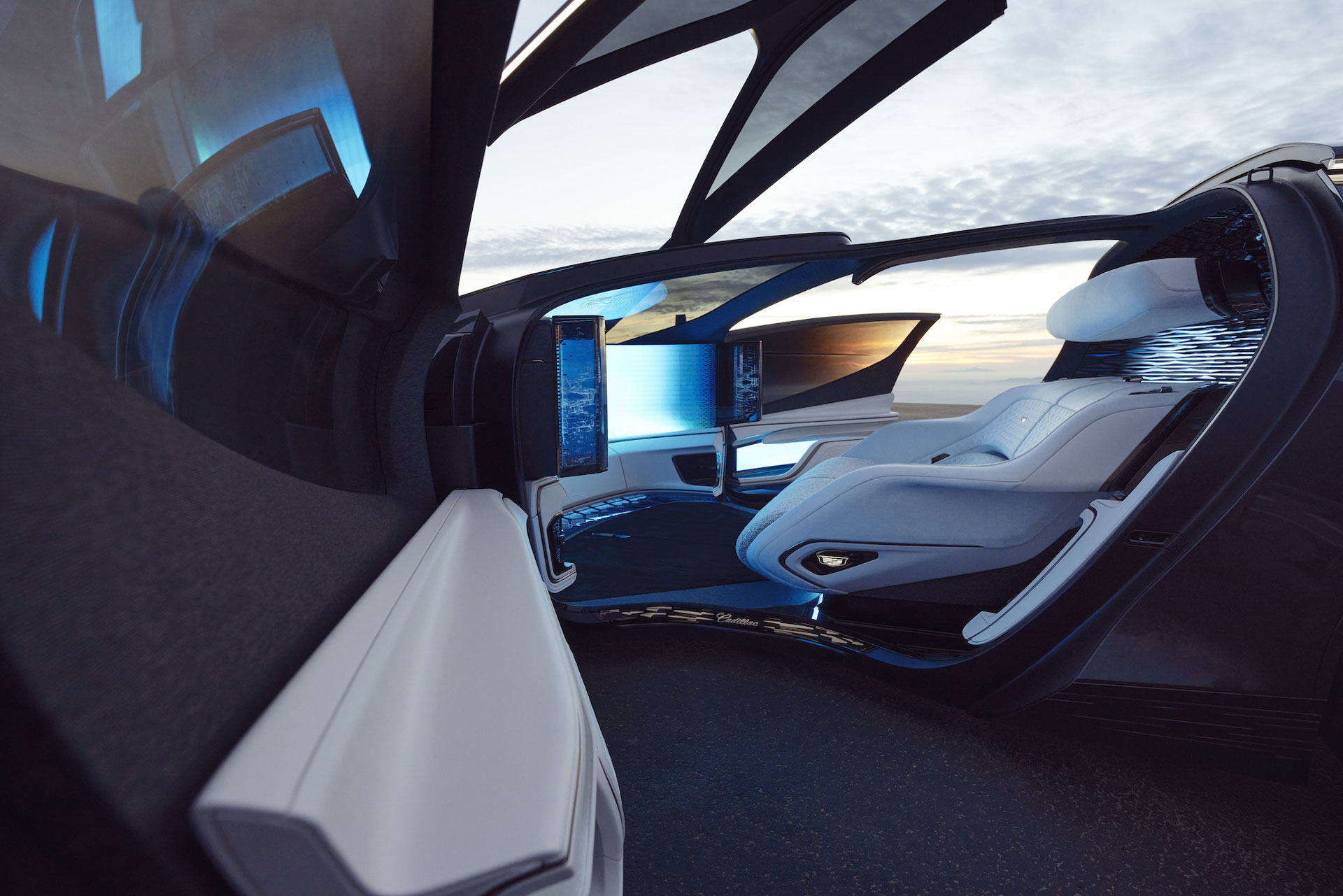 Cadillac - Be Iconic - Inner Space Concept Car